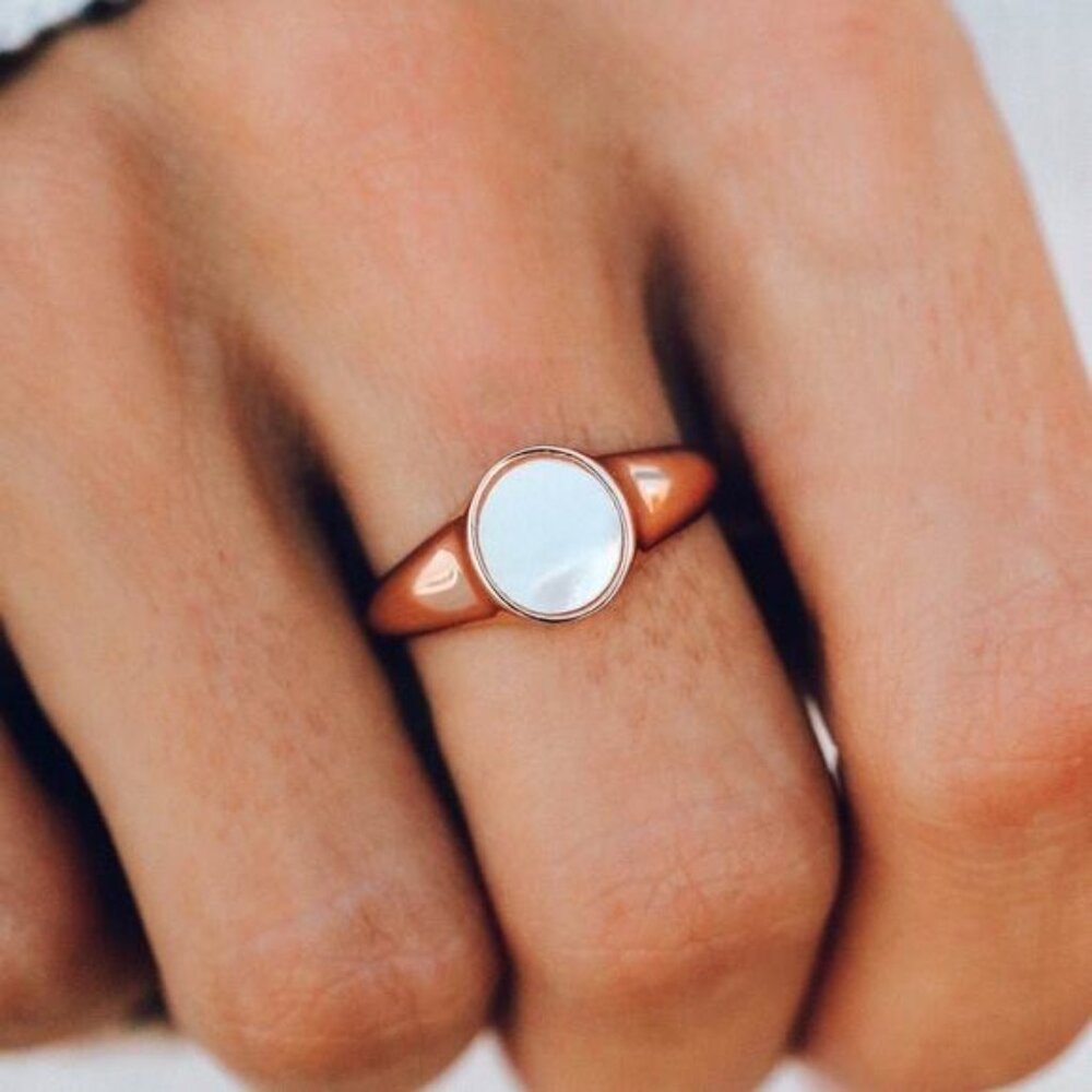 Pura Vida Mother of Pearl Signet Ring - Size 5 - Picture 2 of 3